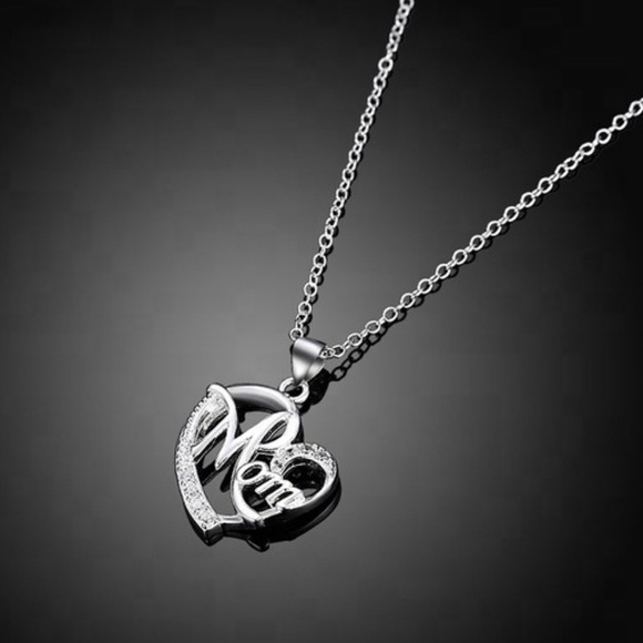 ✨Sparkling “Mom” Necklace✨ - Picture 2 of 5